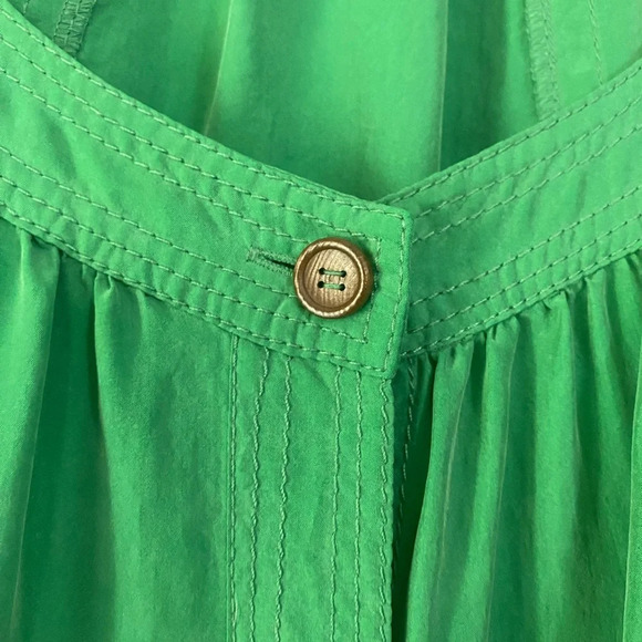 DVF Silk Green Blouse - Picture 2 of 6